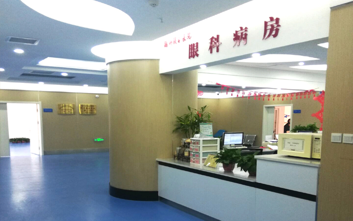 净化门生产设备