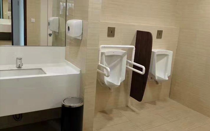 医院门实景照片